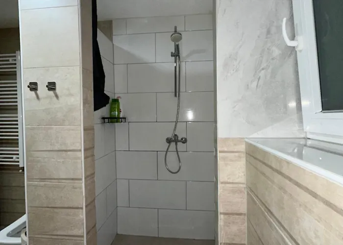 Modernes Wohnen In - Gemuetliches In Top-lage アパート ツットリンゲン