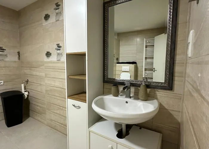 Modernes Wohnen In - Gemuetliches In Top-lage *